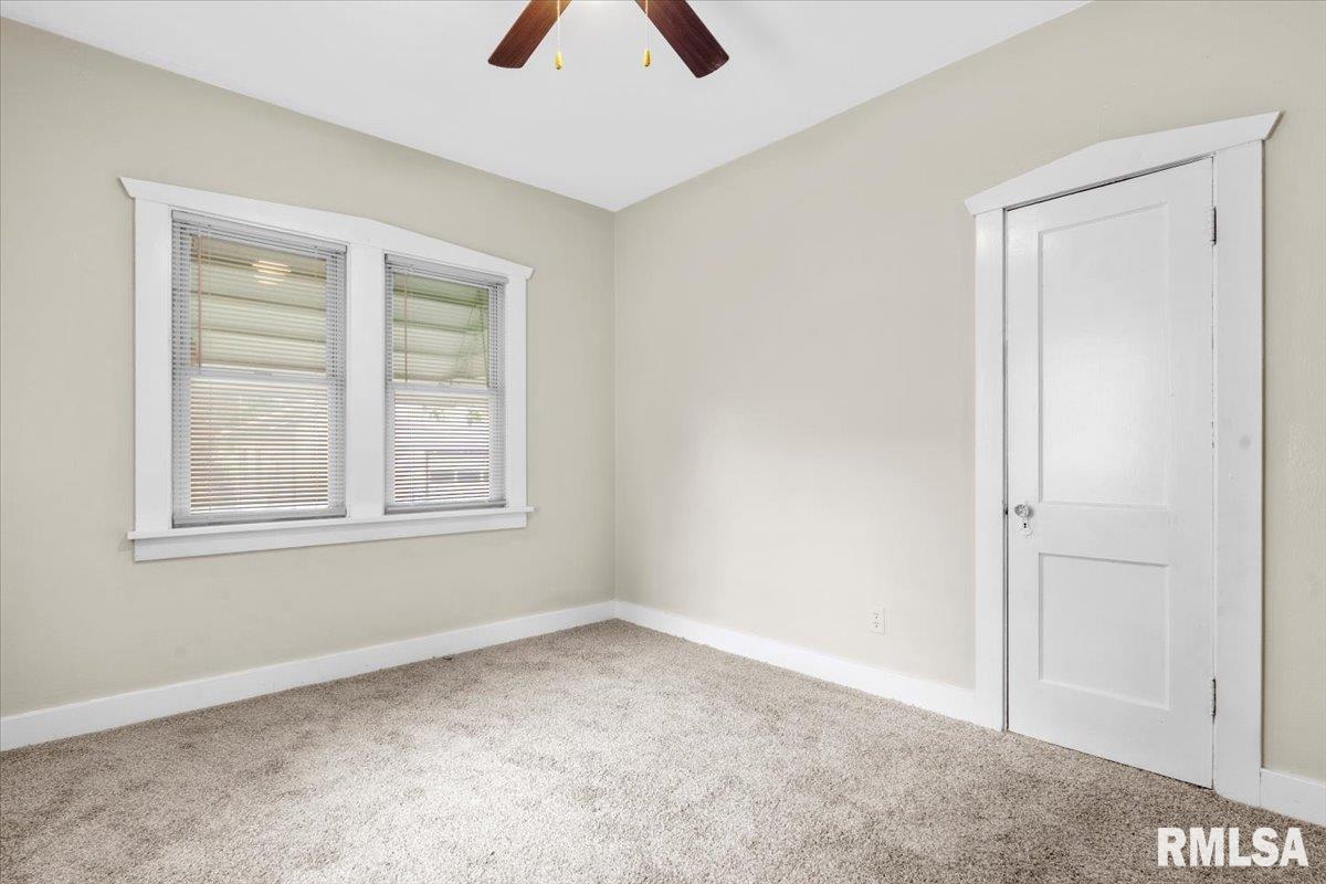 2240 South 10th Street Springfield, IL 62703 - Photo 15 of 19