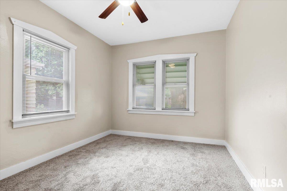 2240 South 10th Street Springfield, IL 62703 - Photo 17 of 19