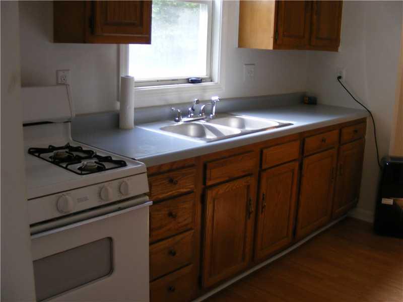 653 Winfield Road Cabot, PA 16023 - Photo 3 of 11 Kitchen.