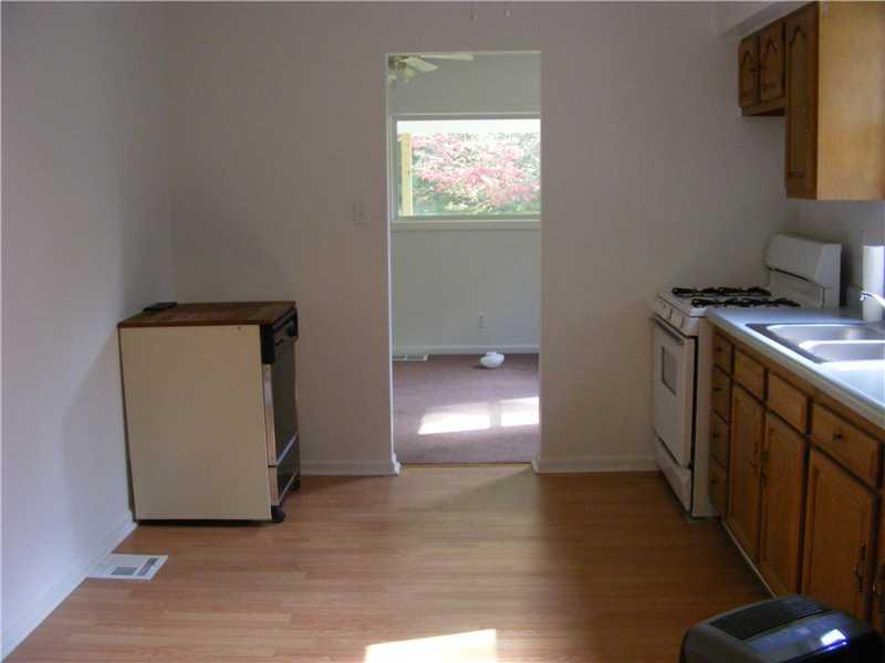 653 Winfield Road Cabot, PA 16023 - Photo 4 of 11 Kitchen. Kitchen with eat in area