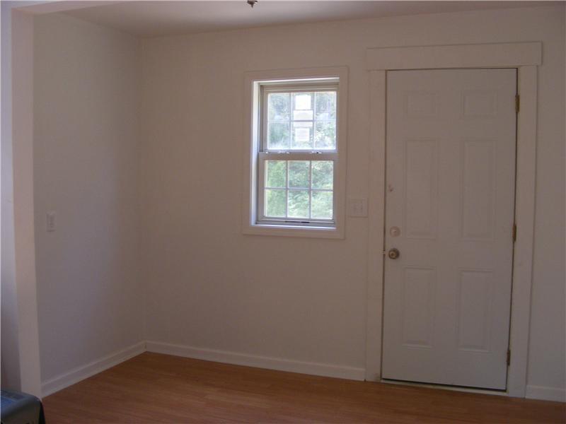 653 Winfield Road Cabot, PA 16023 - Photo 6 of 11 Dining Room.