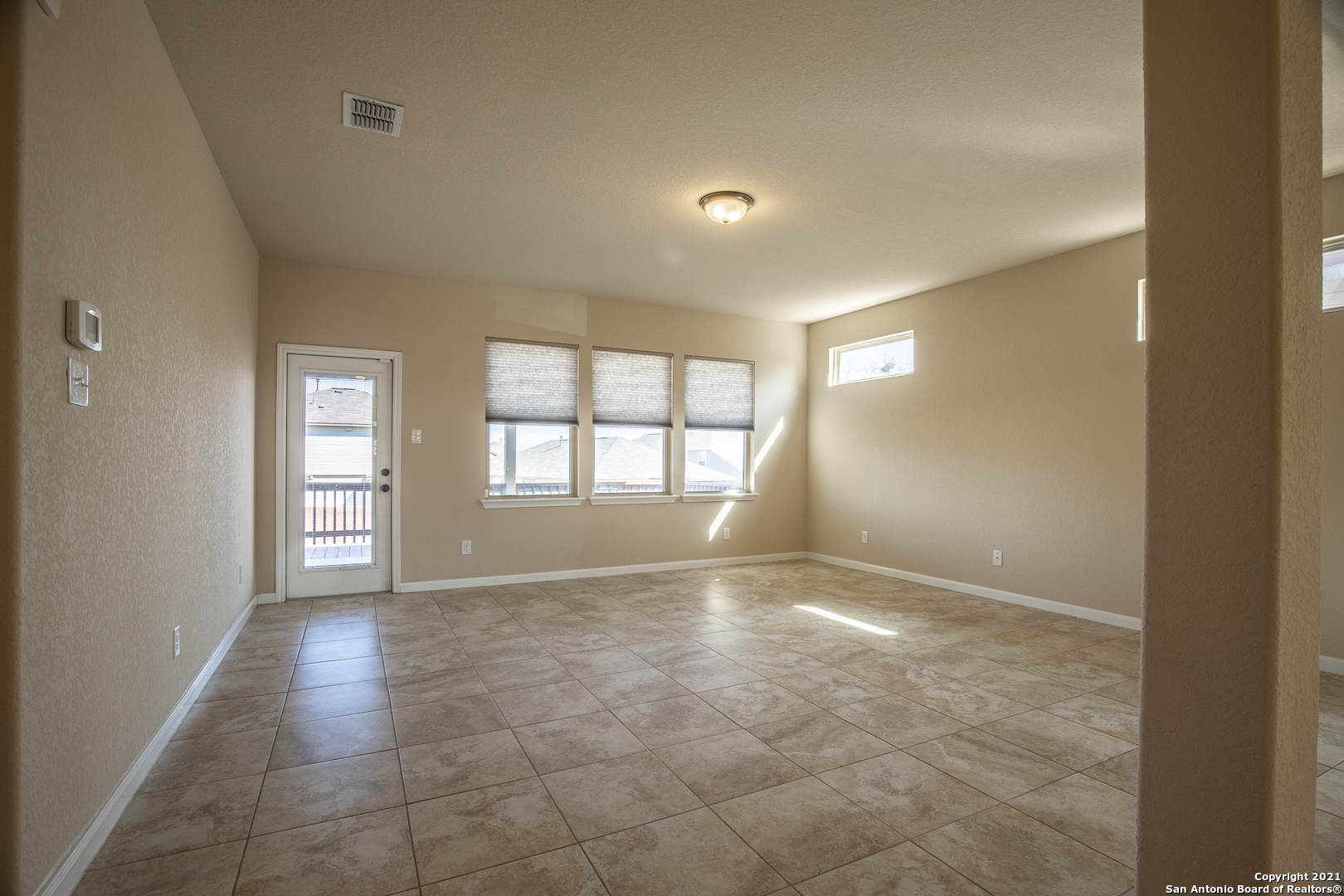 10348 Obernai Path Schertz, TX 78154 - Photo 17 of 50