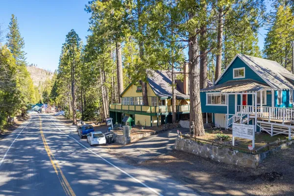 $675,000 | 42009 Tollhouse Road, Shaver Lake, CA 93664
