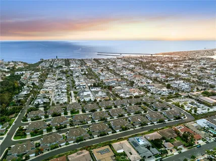 $2,950,000 | 3611 Daffodil Avenue, Unit 38, Corona del Mar, CA 92625