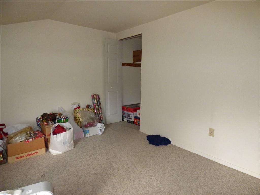 984 Baker Road Bridgeville, PA 15017 - Photo 15 of 25 Gallery Image 15