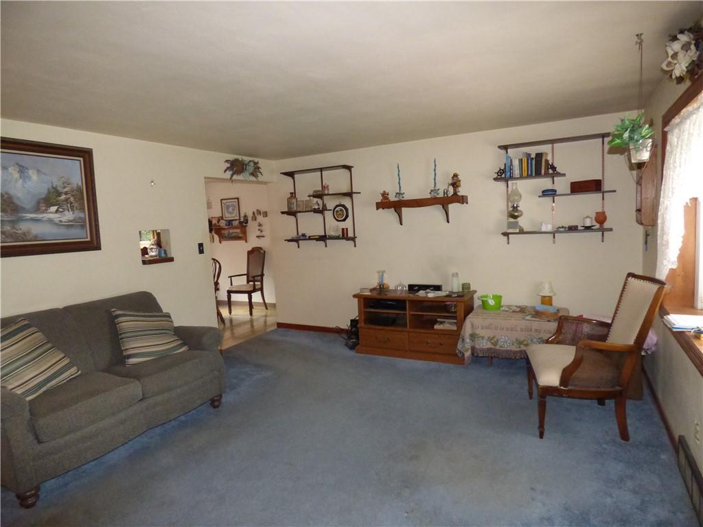 984 Baker Road Bridgeville, PA 15017 - Photo 3 of 25 Gallery Image 3