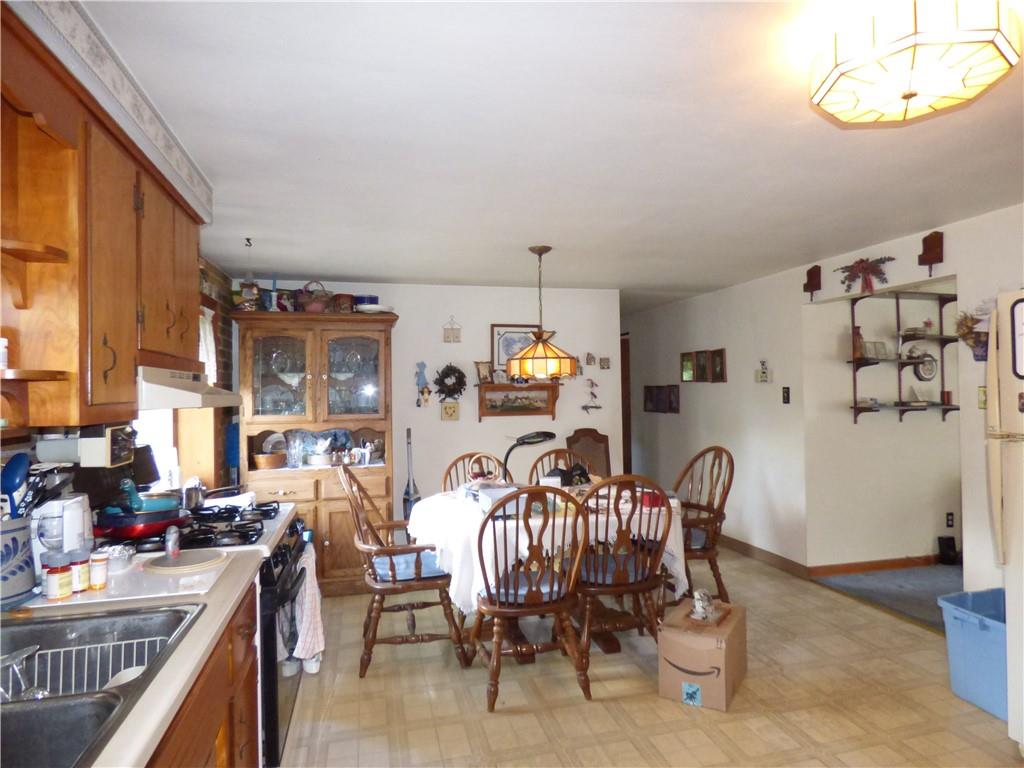 984 Baker Road Bridgeville, PA 15017 - Photo 5 of 25 Gallery Image 5