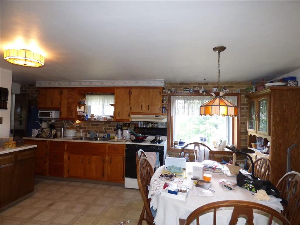 984 Baker Road Bridgeville, PA 15017 - Photo 6 of 25 Gallery Image 6