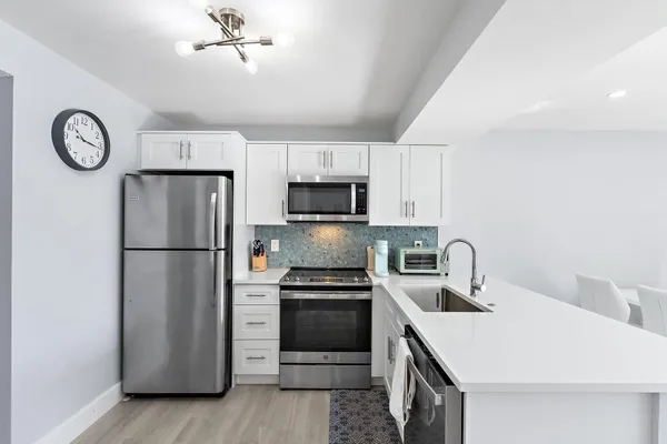 $1,850 | 1605 Highway 1, Unit V2204, Jupiter, FL 33477