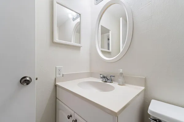 $1,850 | 1605 Highway 1, Unit V2204, Jupiter, FL 33477