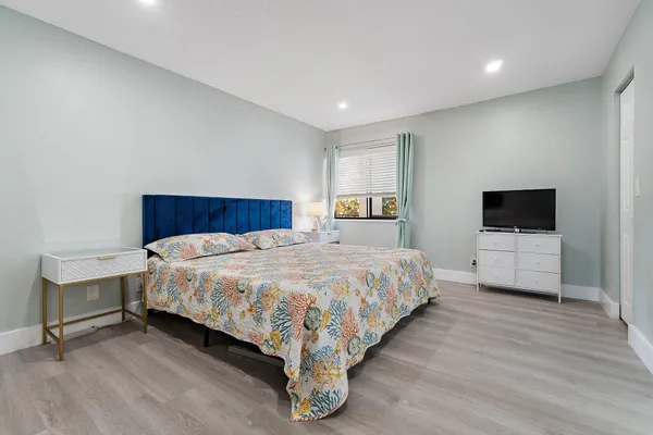 $1,850 | 1605 Highway 1, Unit V2204, Jupiter, FL 33477