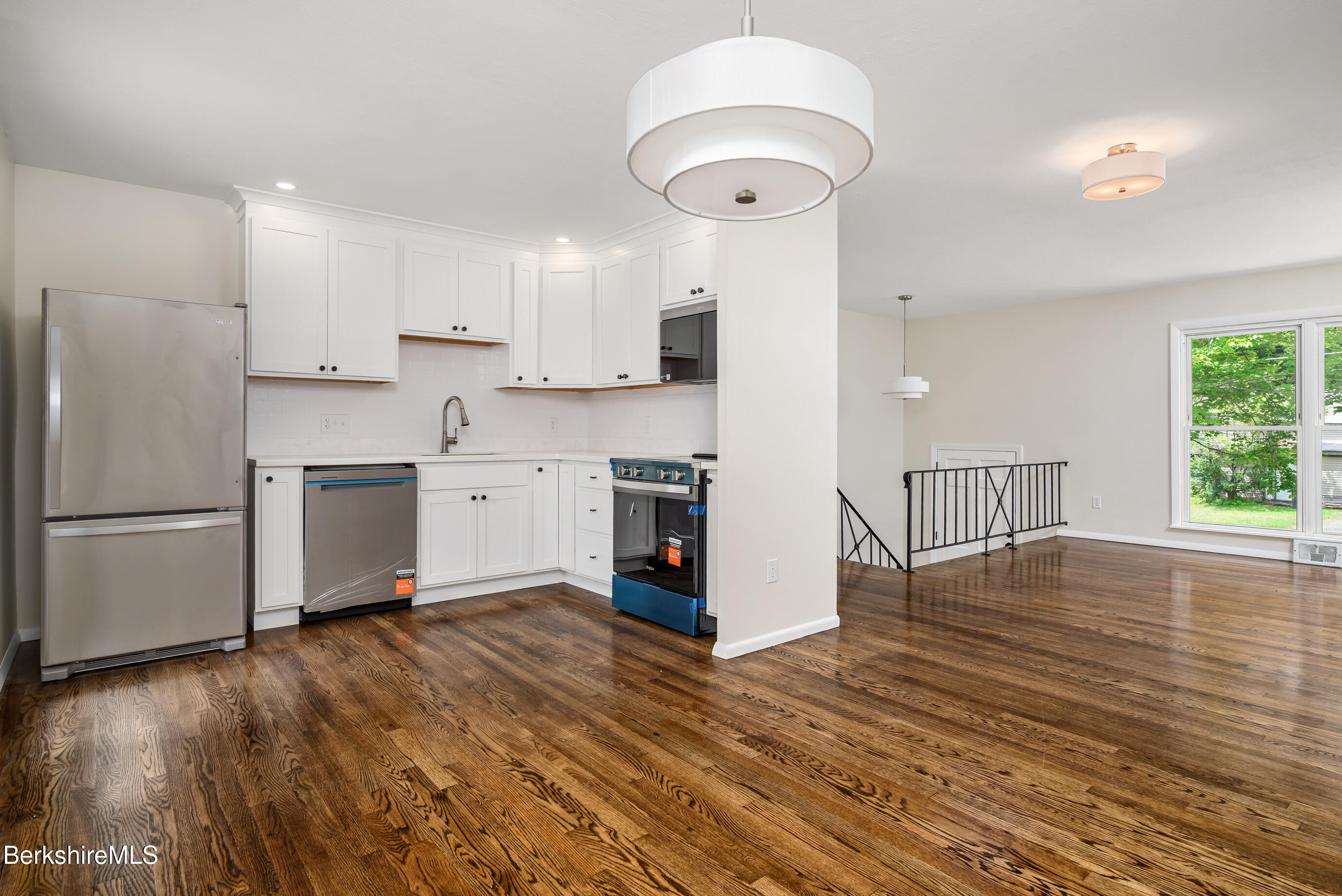 142 Franklin Street North Adams, MA 01247 - Photo 12 of 27 142-Franklin-12