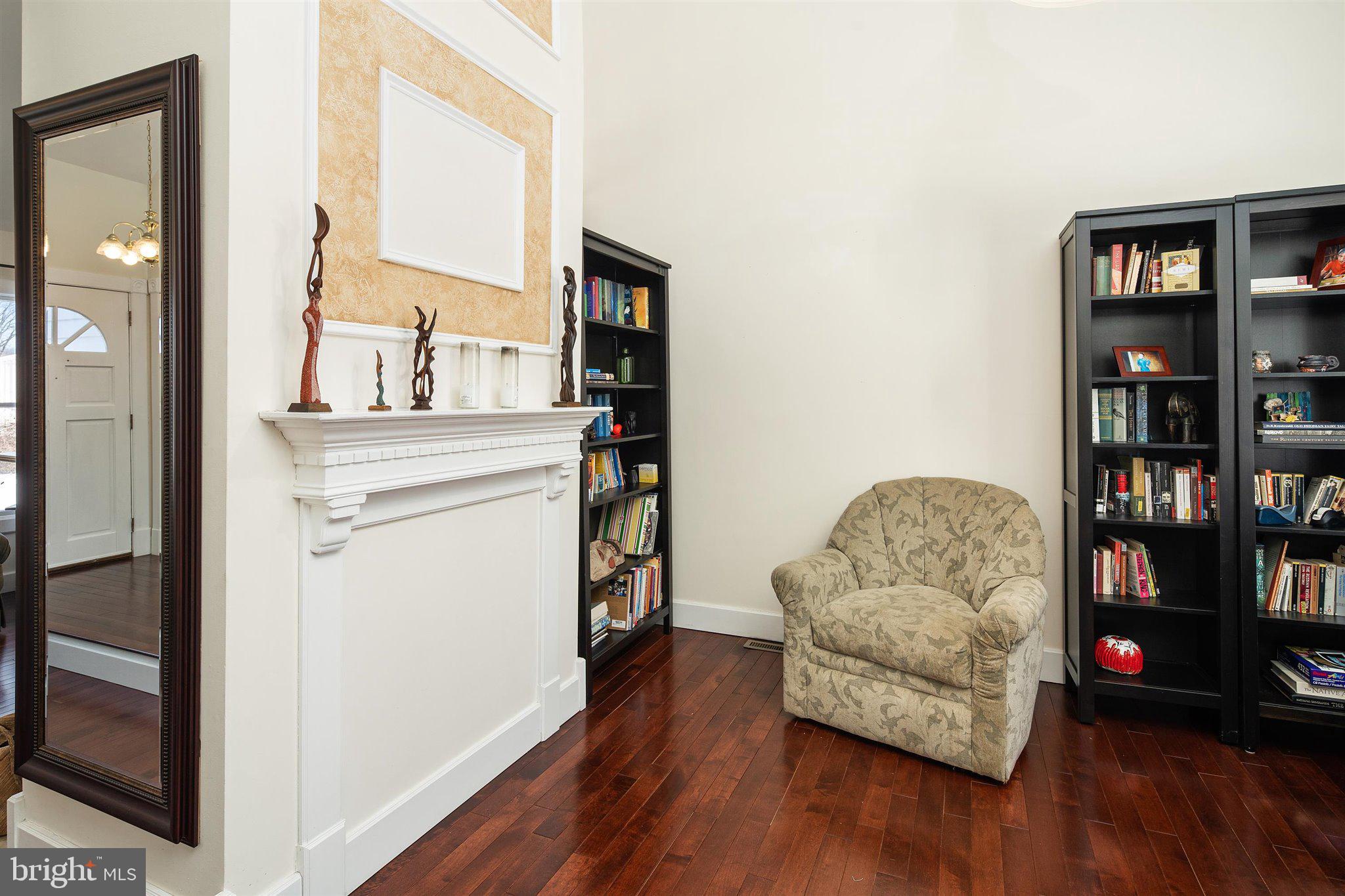 6 Ginger Road Chesterfield, NJ 08515 - Photo 14 of 48 a living room with furniture and wooden floor