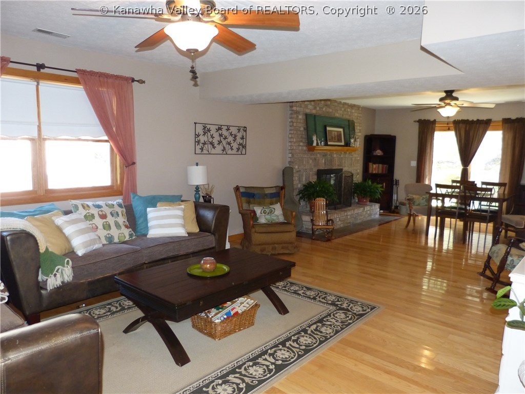 1964 Quick Road Elkview, WV 25071 - Photo 3 of 17 Gallery Image 3