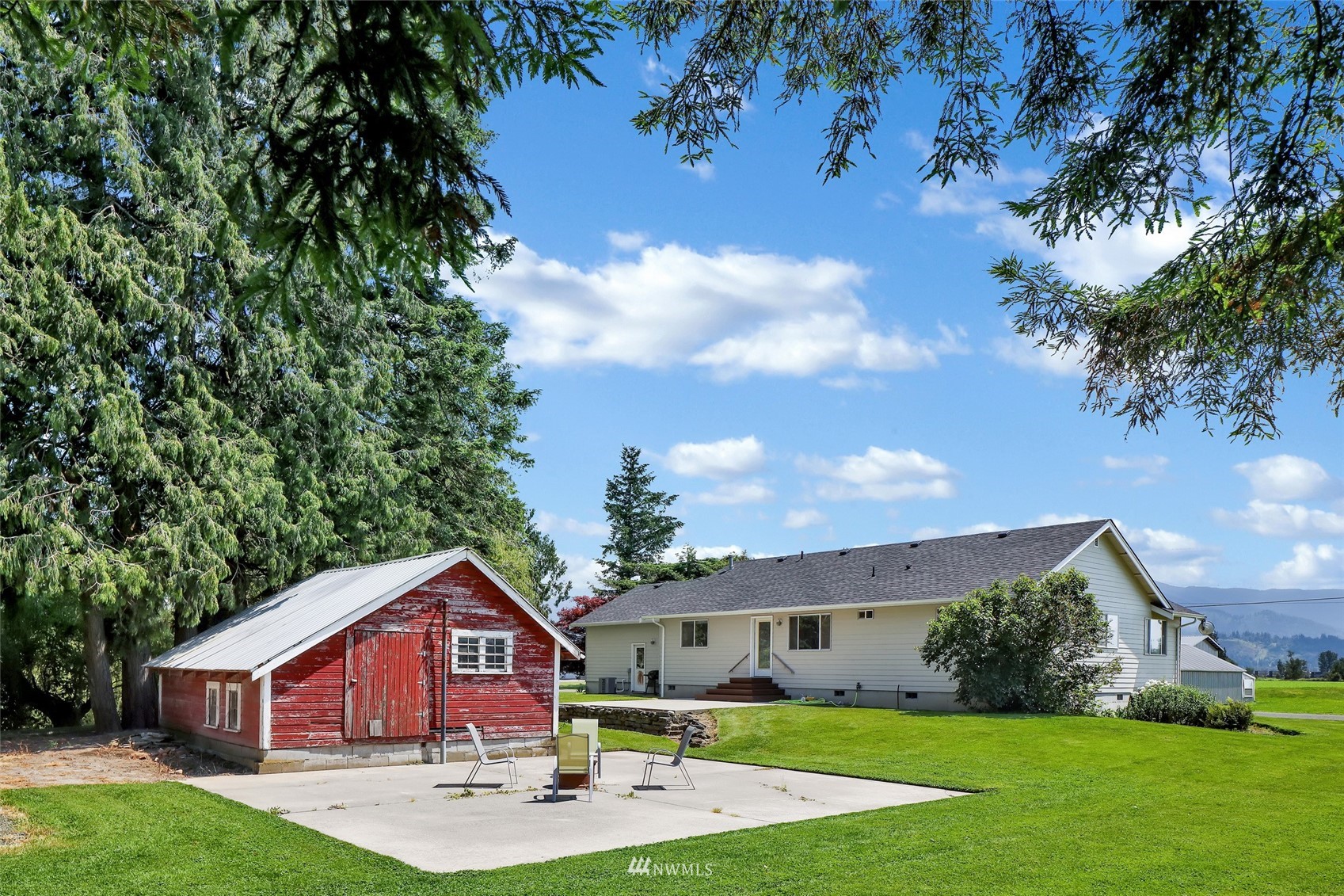 3938 Bowen Road Sumas, WA 98295 - Photo 30 of 34 a view of house with outdoor space