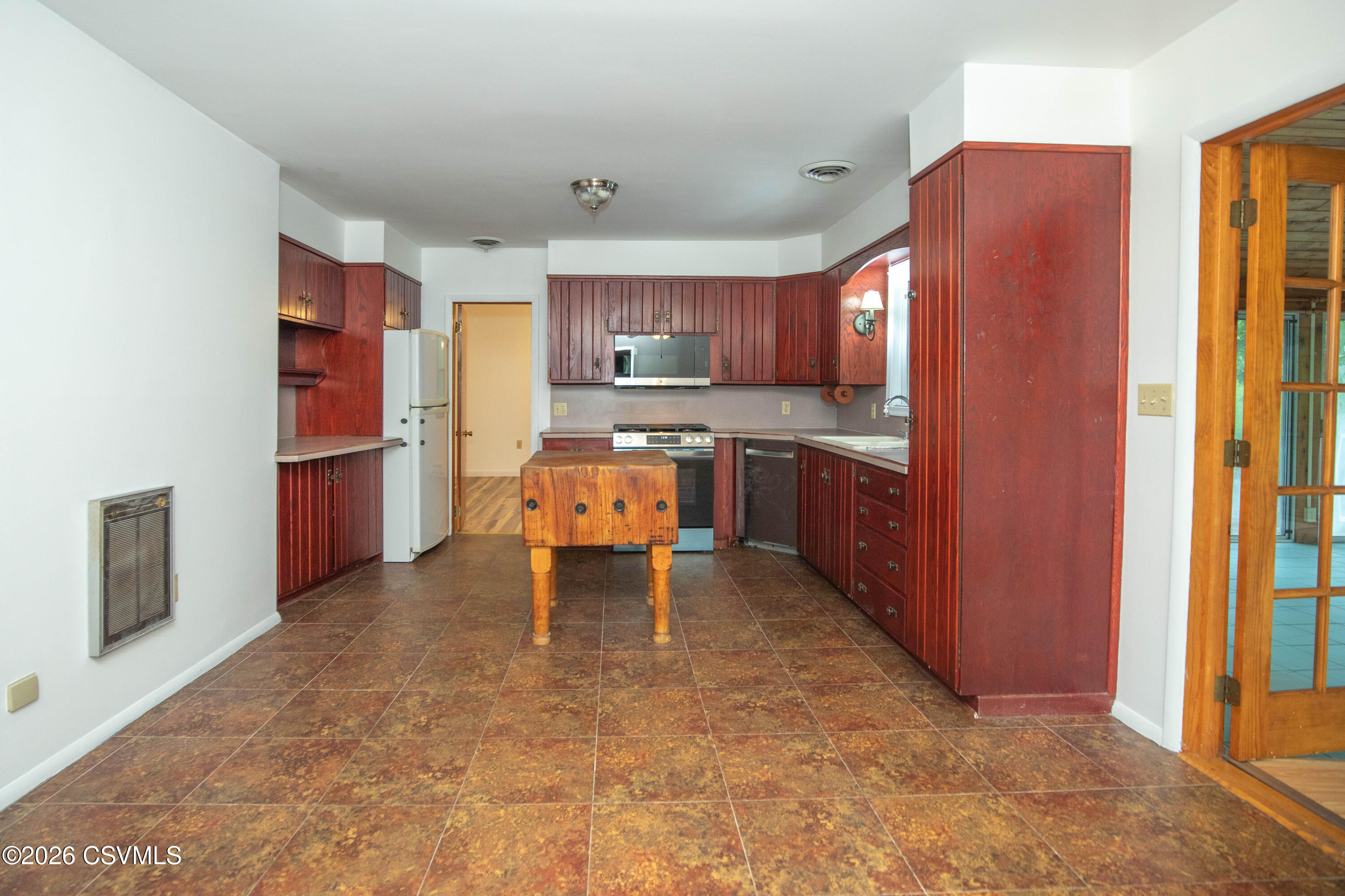 616 Pine Ridge Road Lewisburg, PA 17837 - Photo 6 of 45