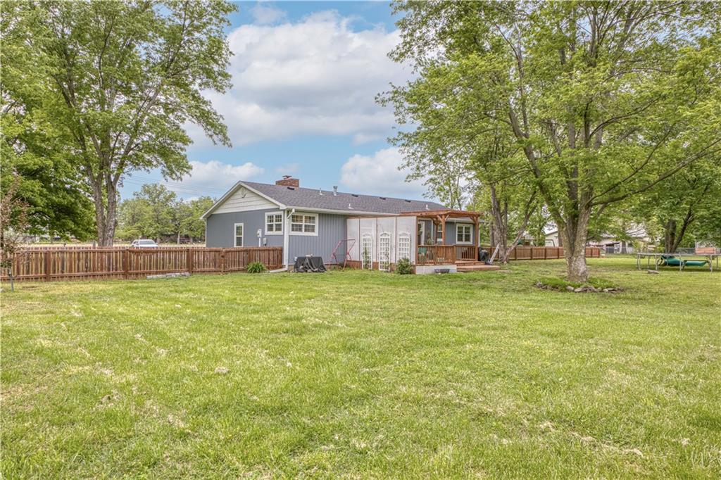 807 Carline Road Girard, KS 66743 - Photo 23 of 26