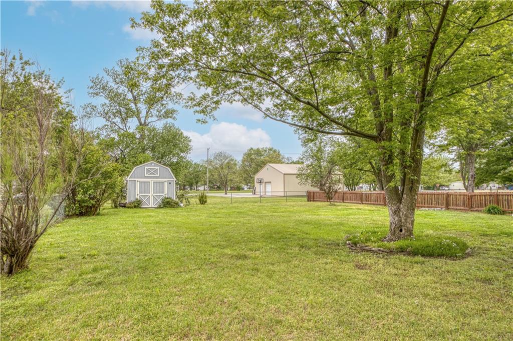807 Carline Road Girard, KS 66743 - Photo 26 of 26