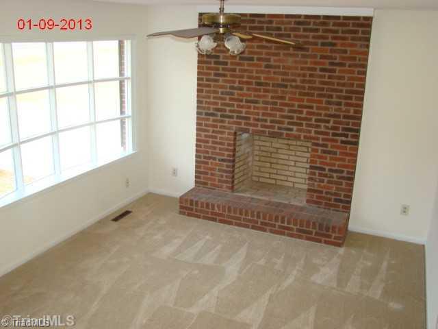 5998 Robinhood Road Pfafftown, NC 27040 - Photo 3 of 5 Living Room.