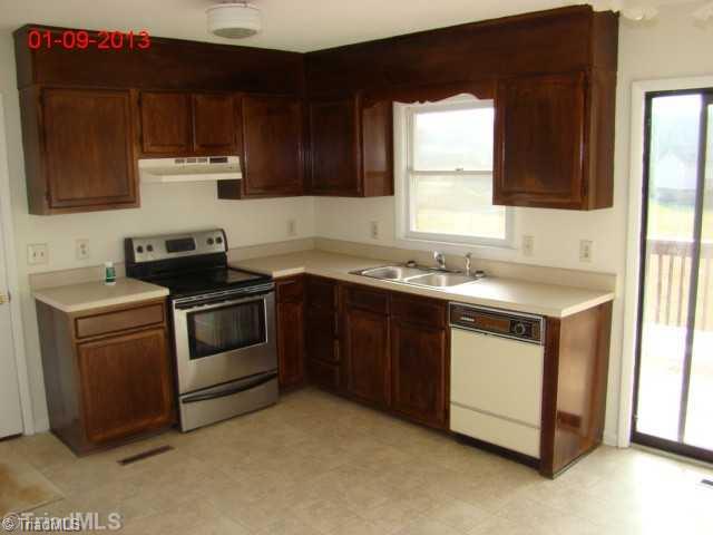 5998 Robinhood Road Pfafftown, NC 27040 - Photo 4 of 5 Kitchen.