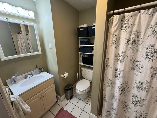 $5,250 | 735 Somerville Avenue, Unit 3, Somerville, MA 02143