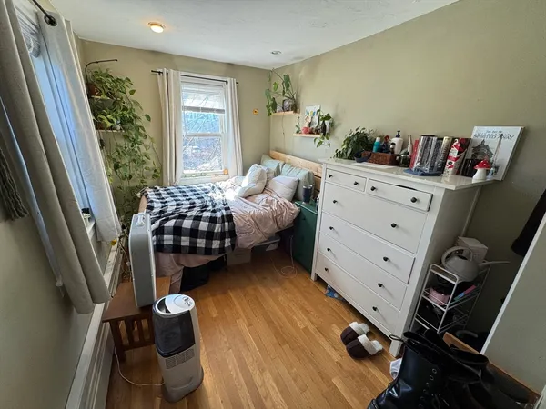 $5,250 | 735 Somerville Avenue, Unit 3, Somerville, MA 02143