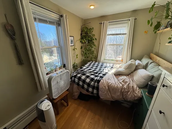 $5,250 | 735 Somerville Avenue, Unit 3, Somerville, MA 02143