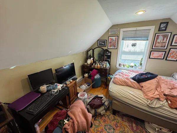 $5,250 | 735 Somerville Avenue, Unit 3, Somerville, MA 02143