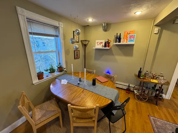 $5,250 | 735 Somerville Avenue, Unit 3, Somerville, MA 02143