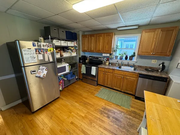 $5,250 | 735 Somerville Avenue, Unit 3, Somerville, MA 02143