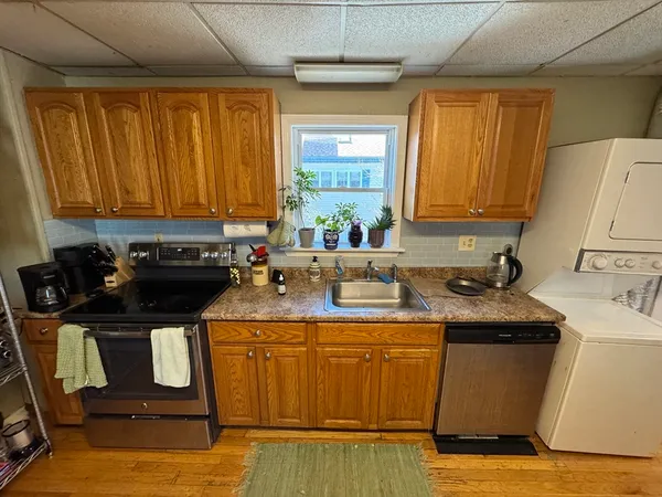 $5,250 | 735 Somerville Avenue, Unit 3, Somerville, MA 02143