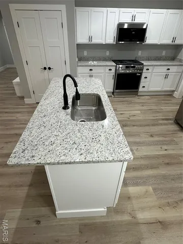 $425,000 | 508 Shoshone Drive, Waynesville, MO 65583