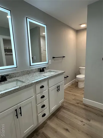 $425,000 | 508 Shoshone Drive, Waynesville, MO 65583