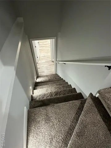 $425,000 | 508 Shoshone Drive, Waynesville, MO 65583