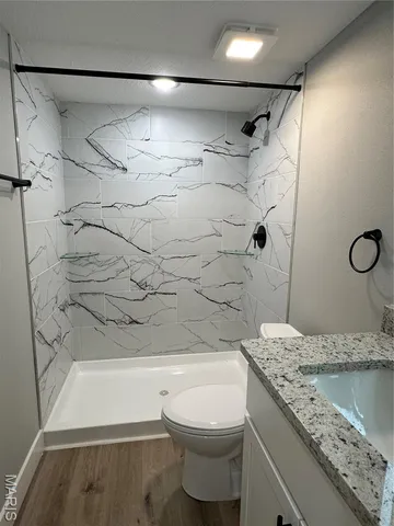 $425,000 | 508 Shoshone Drive, Waynesville, MO 65583