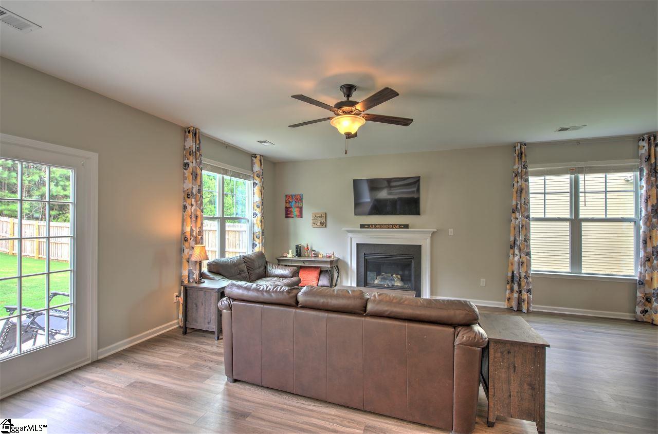 170 Eventine Way Boiling Springs, SC 29316 - Photo 11 of 36 Gallery Image 11