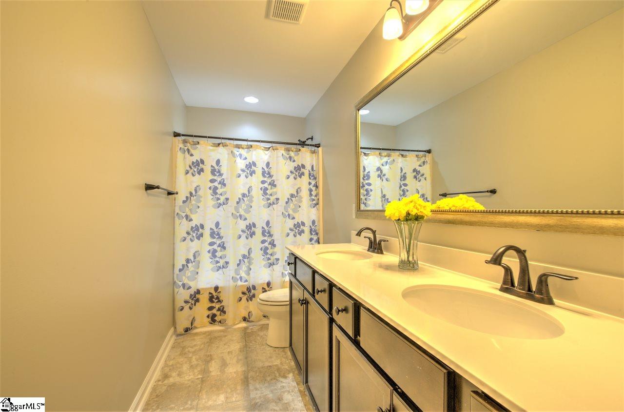170 Eventine Way Boiling Springs, SC 29316 - Photo 22 of 36 Gallery Image 22