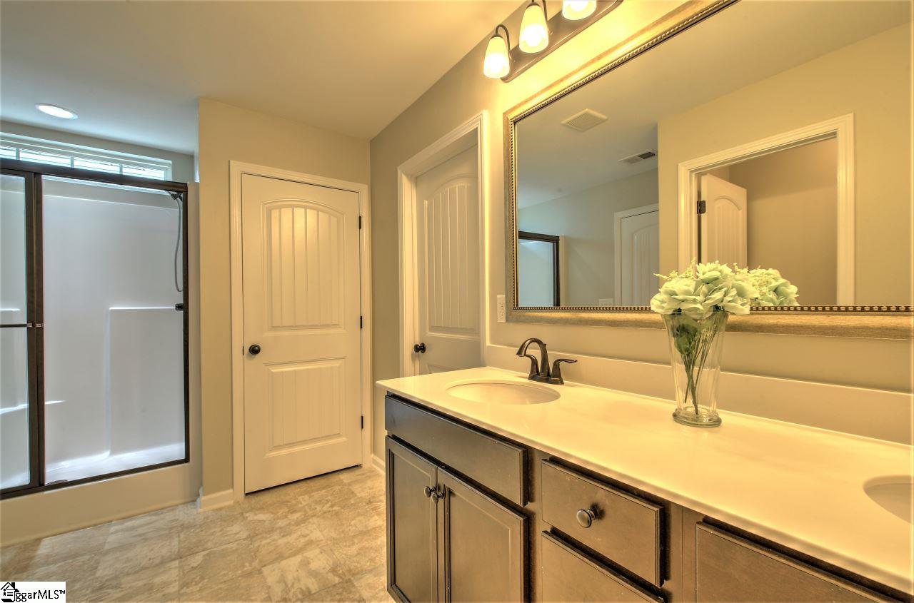 170 Eventine Way Boiling Springs, SC 29316 - Photo 29 of 36 Gallery Image 29