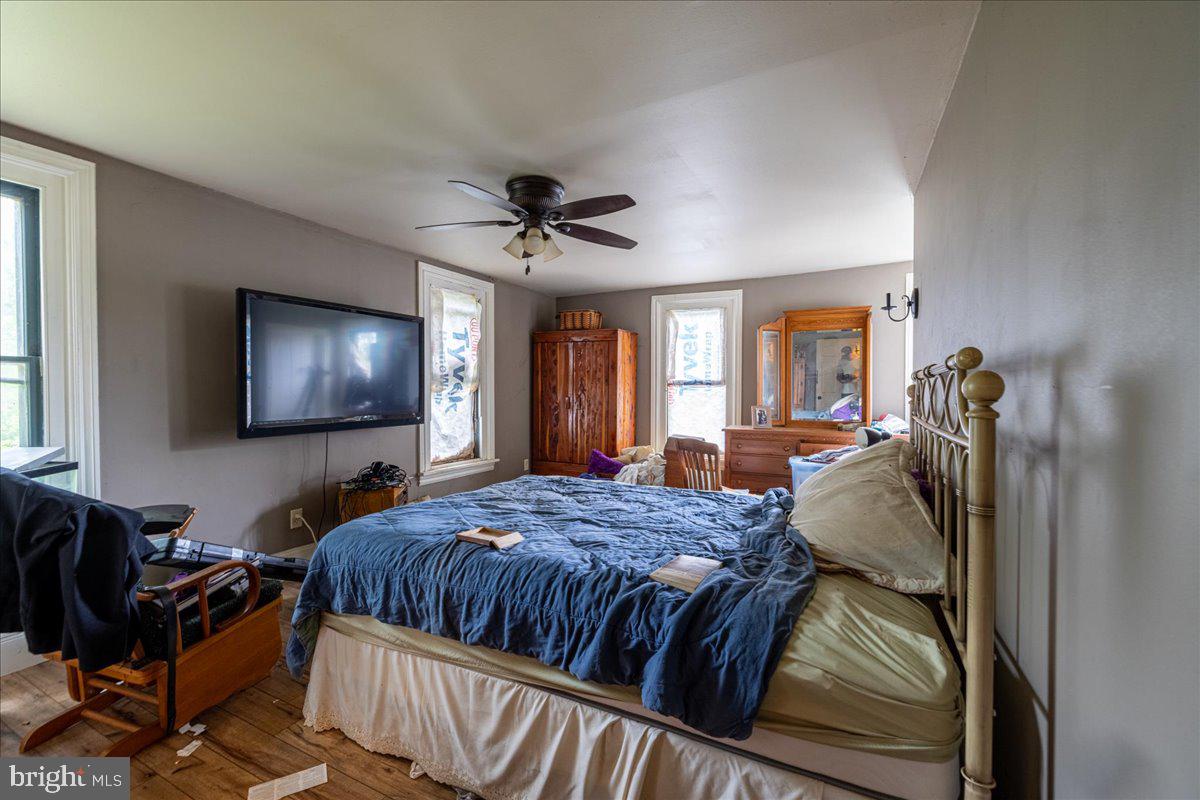 2260 Allentown Road Quakertown, PA 18951 - Photo 15 of 28 Primary Bedroom