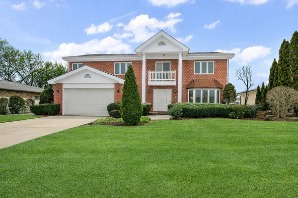 $639,000 | 13332 South 88th Avenue, Orland Park, IL 60462