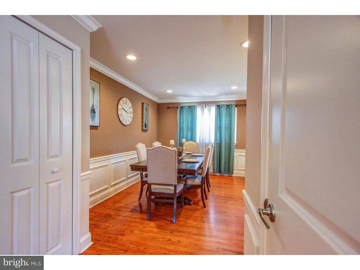 3577 Brookview Road Philadelphia, PA 19154 - Photo 11 of 25 Gallery Image 11