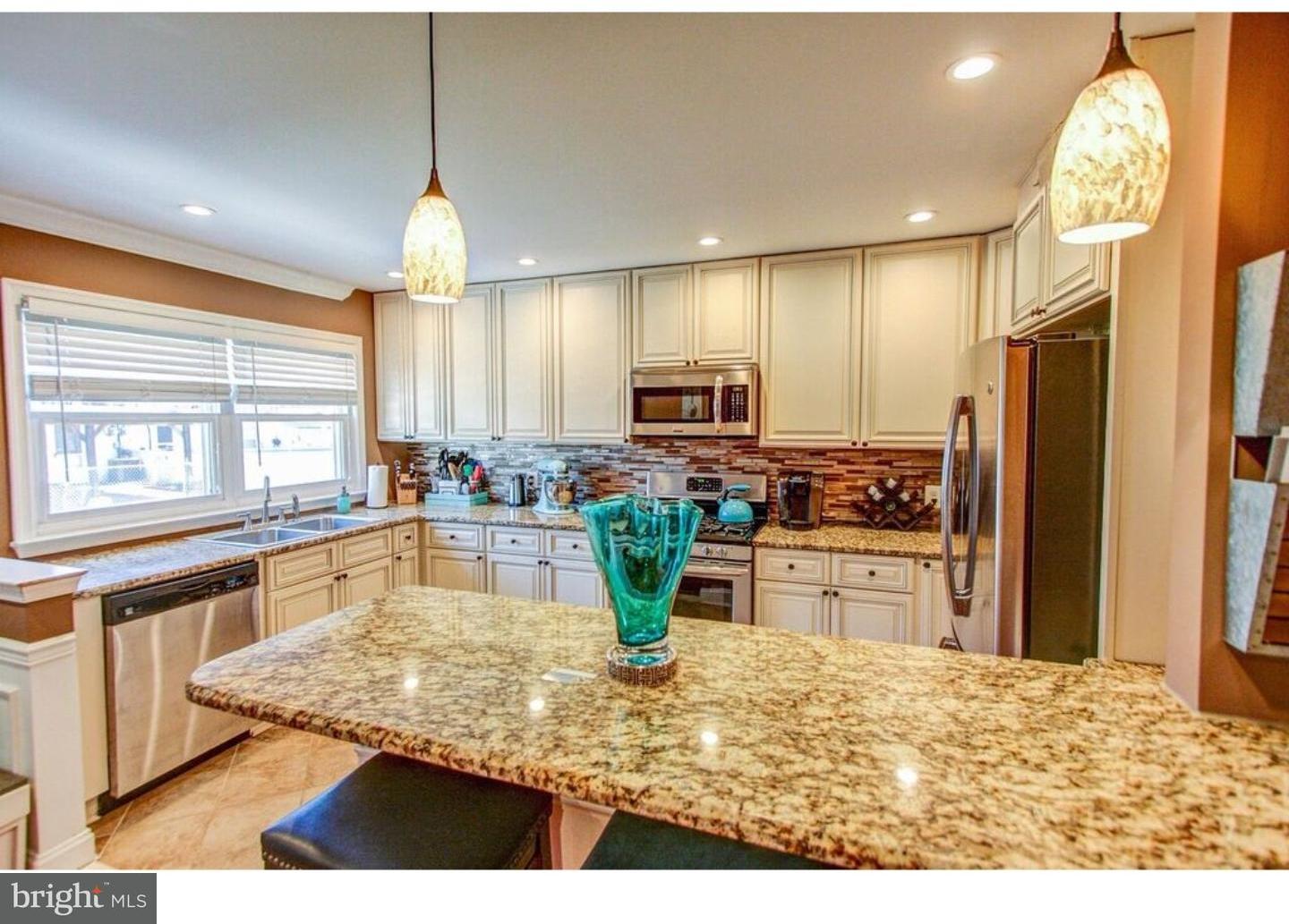 3577 Brookview Road Philadelphia, PA 19154 - Photo 7 of 25 Gallery Image 7