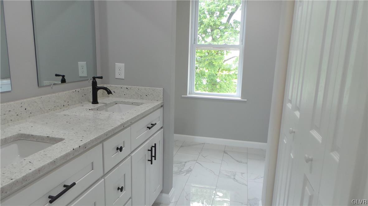 339 Georgetown Road Nazareth, PA 18064 - Photo 16 of 37 Gallery Image 16