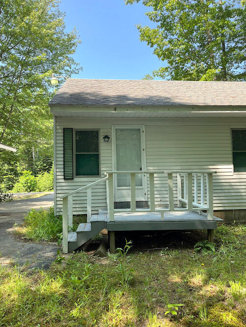 330 Beech Plains Road Buxton, ME 04093 - Photo 5 of 16 Rear entry
