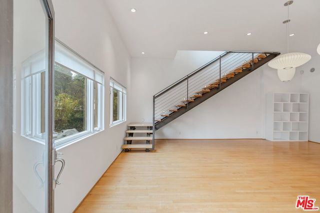 $7,500 | 5669 Tuxedo Terrace, Los Angeles, CA 90068