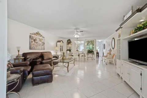 $219,000 | 5010 Privet Place, Unit 101, Delray Beach, FL 33484