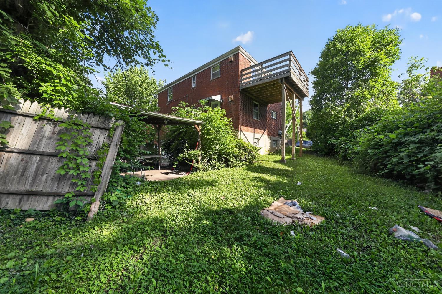 2505 Rack Court Cincinnati, OH 45239 - Photo 9 of 31