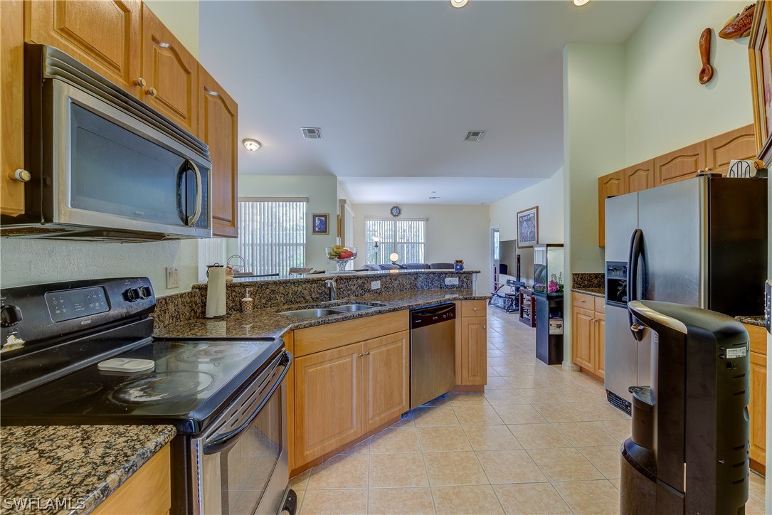 1060 Plantation Road Lehigh Acres, FL 33974 - Photo 3 of 24 Gallery Image 3
