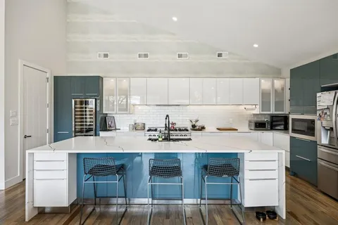 $1,075,000 | 3822 Durango Drive, Dallas, TX 75220