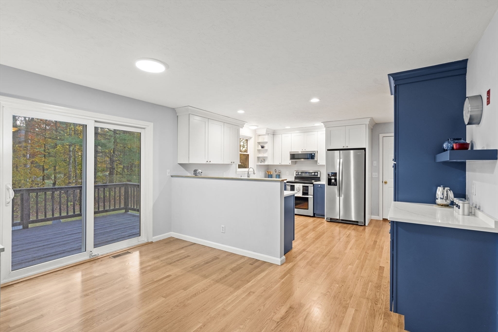 589 North Road Sudbury, MA 01776 - Photo 11 of 37 Gallery Image 11